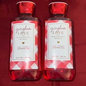 BBW 2pc shower gels Gingham Love